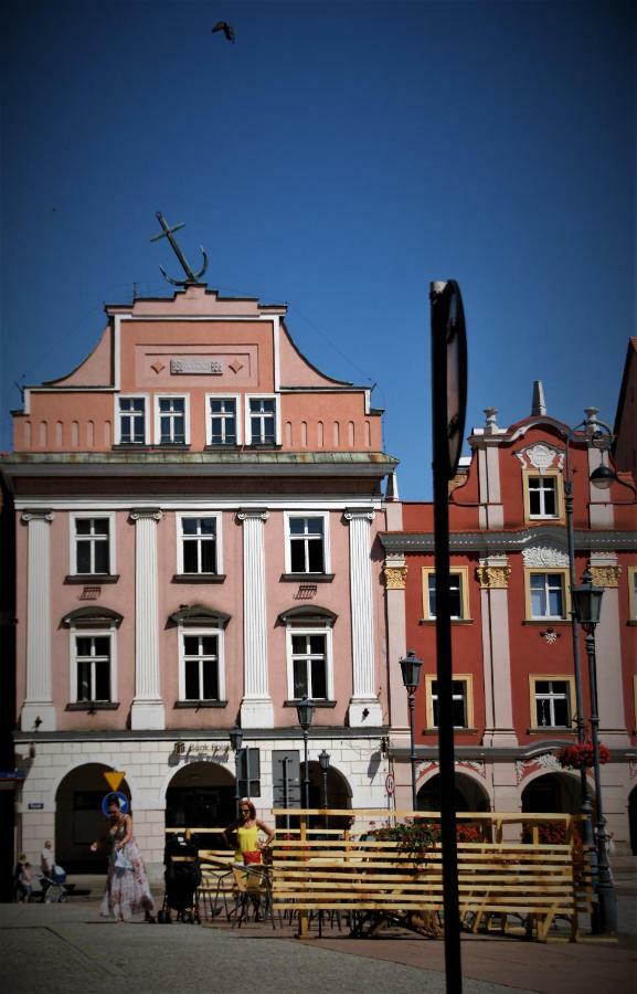 Villa La Val, Apartamenty Walbrzych Wałbrzych Exterior foto